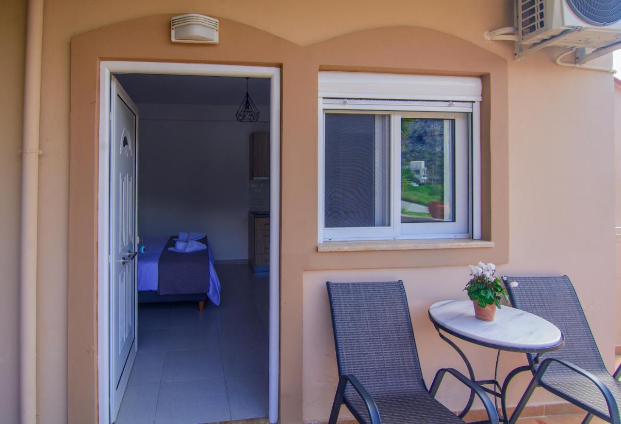 Irene Studio Panorama Apartment Palaiochora Exterior photo